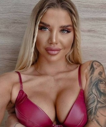 Верочка, 24